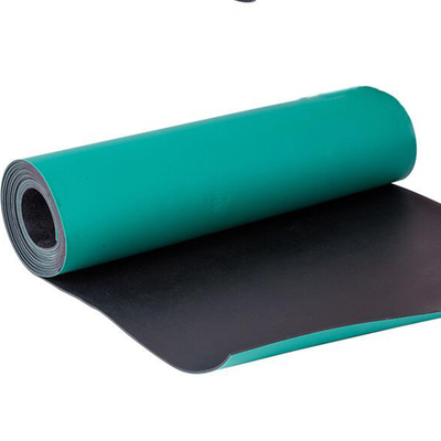 Πράσινο αντιστατικό λαστιχένιο χαλί 1.2mx10m 2mm ESD για τον πίνακα πάγκων εργασίας