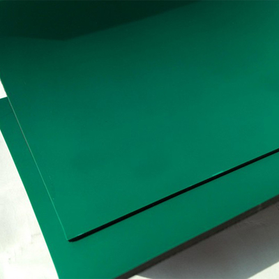 Πράσινο αντιστατικό λαστιχένιο χαλί 1.2mx10m 2mm ESD για τον πίνακα πάγκων εργασίας